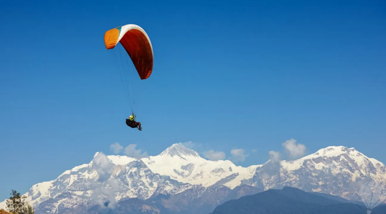 Paragliding