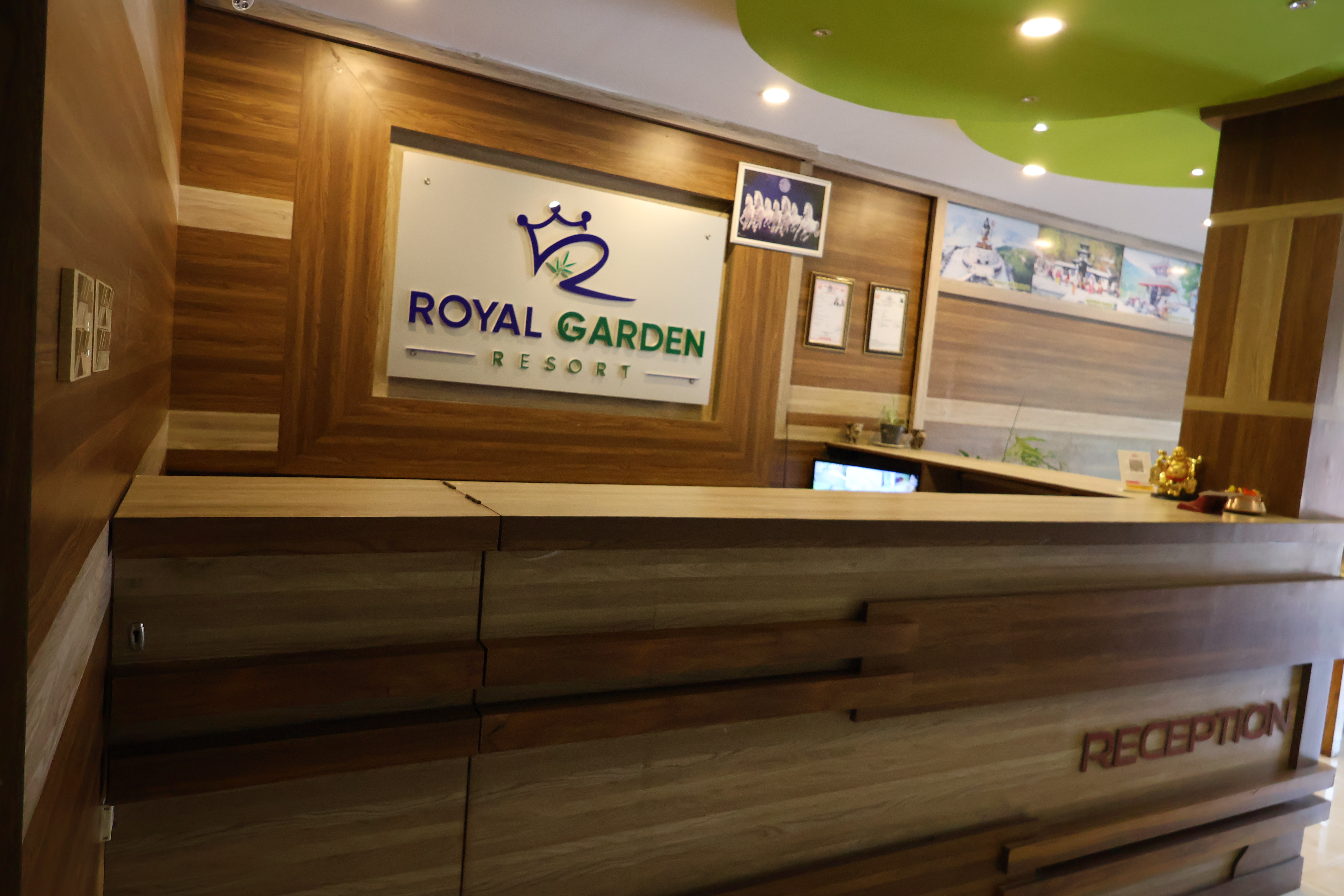 reception desk